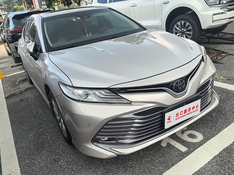 丰田凯美瑞2019款改款2.0G豪华版