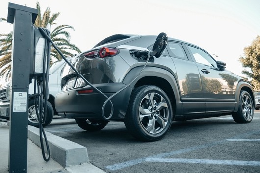 BEV、PHEV、HEV、EREV：进口商在采购前需要确认的事项